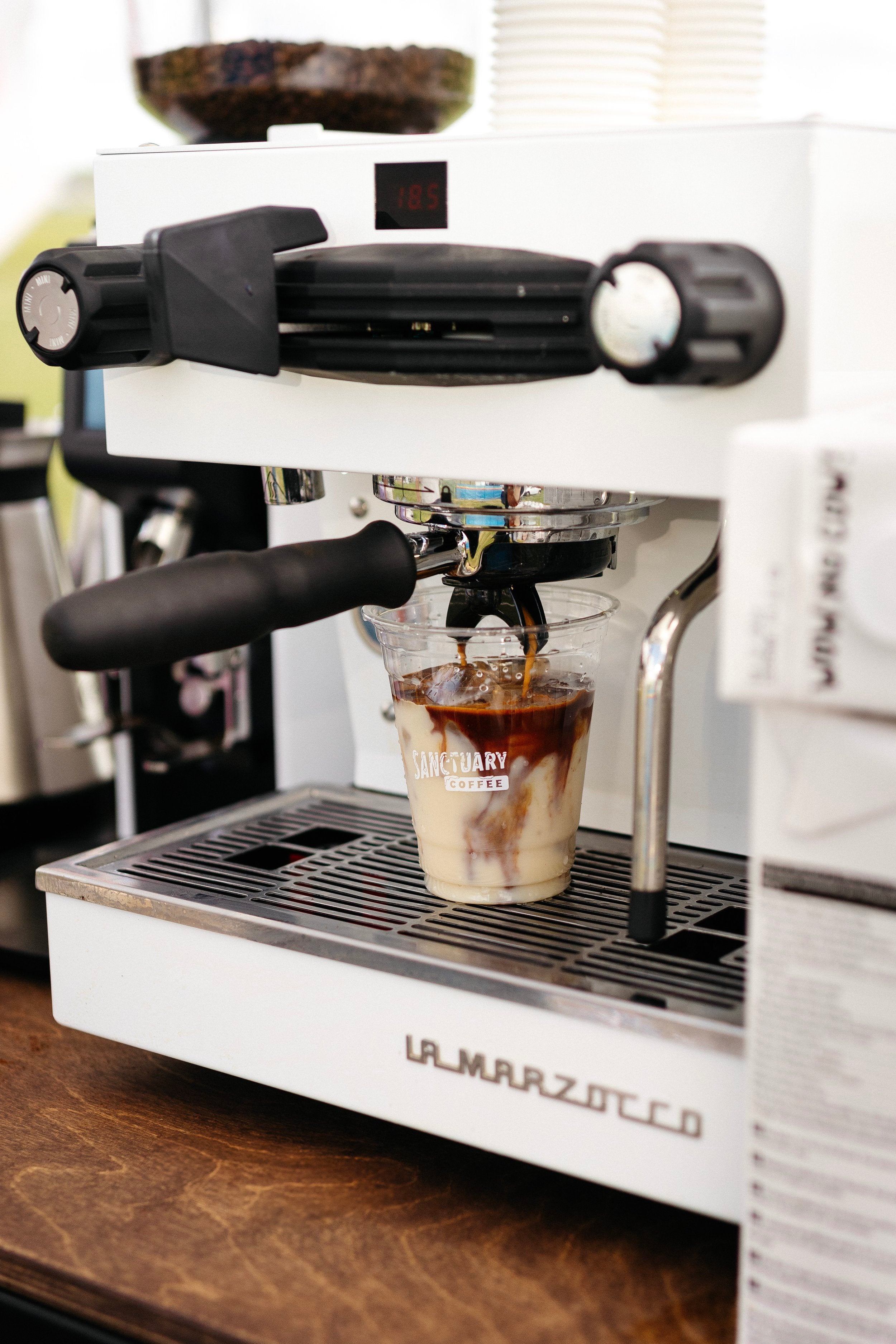 🌞 5 Refreshing Specialty Iced Coffee Recipes to Beat the Heat